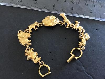 Premier Design Noah ark Bracelet