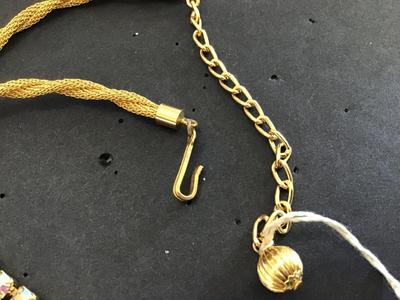 Gorgeous Vintage Mesh Rhinestone Necklace