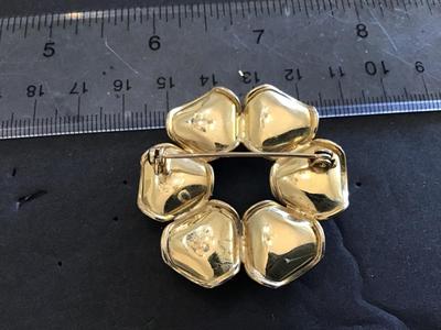 Stone Brooch Gold Tone Vintage