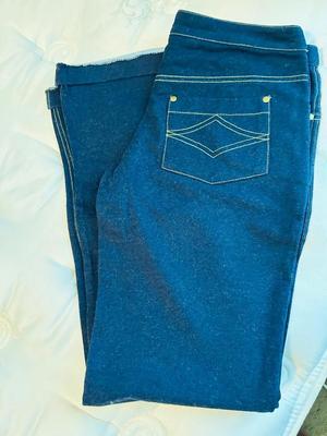 LADIES DRESS PANTS/SLACKS AND LEGGINGS