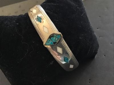 Vintage Bangle Markings