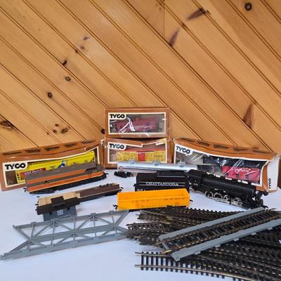 Sale Photo Thumbnail #48