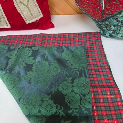 LOT 67P: Christmas Decor Including Quilted Wall Hanging, Hand-Made Coasters, Table Napkins, Cloth Basket, Round Trivets, and More