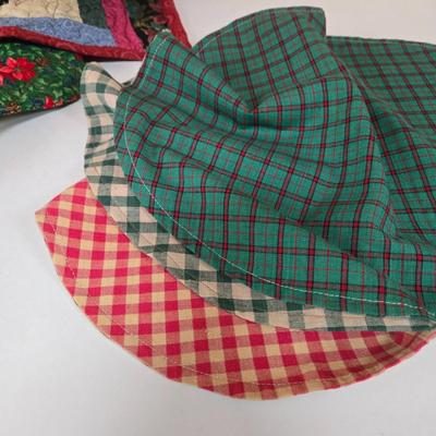LOT 68P: Hand-Made Christmas Decor Including Two Stockings, Table Runners, Coasters, and More