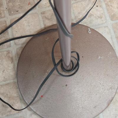 LOT 74P: Vintage Dazor Magnifying Lamp