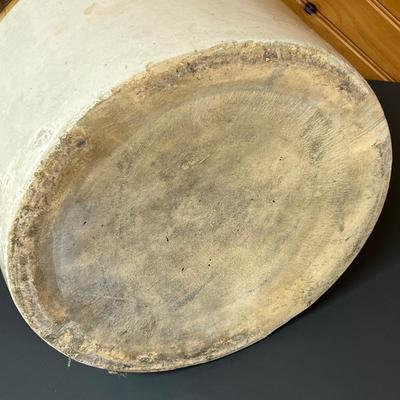 LOT 82P: Large Vintage Crock