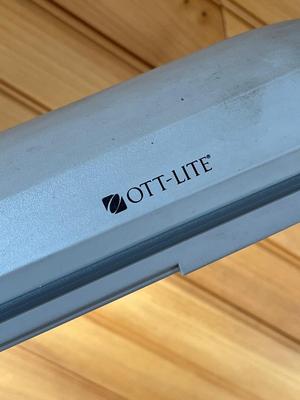 LOT 85P: Ott-Lite Floor Lamp Crafting Light w Magnifying Glass and Craft Tray / Pin Cushion