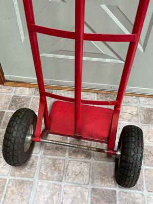 LOT 86P: Hand Truck