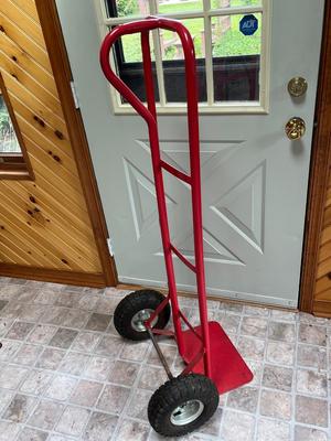 LOT 86P: Hand Truck