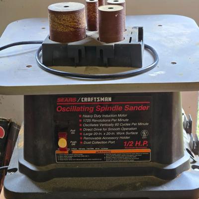 LOT 91: Craftsman Oscillating Spindle Sander