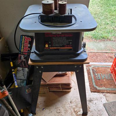 LOT 91: Craftsman Oscillating Spindle Sander