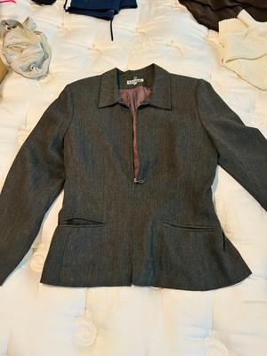 WOMENS CLOTHING