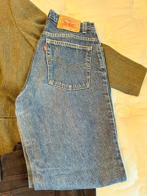 WOMENS CLOTHING