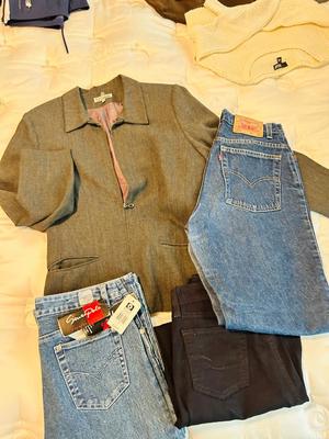 WOMENS CLOTHING