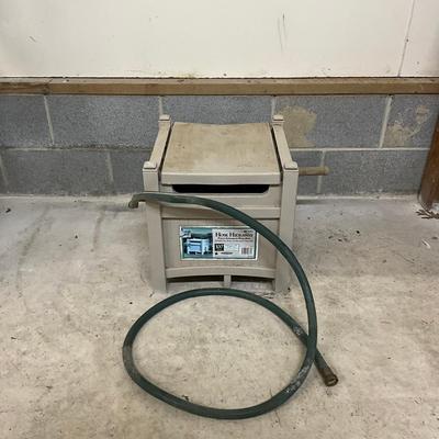 G940 Suncast Hose Hideaway Fully Assembled Hose Reel