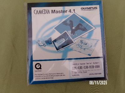 Olympus 4MP digital zoom camera. C-750 Ultra-Zoom in OEM box.