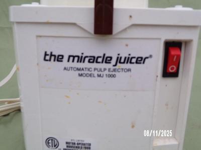 It’s a Blender - It’s a Juicer - It’s a Miracle Juicer!!
