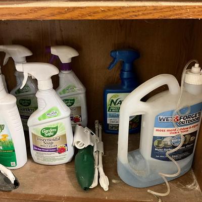 959 Indoor/Outdoor Pesticide Lot