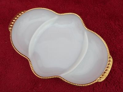 VTG MCM Anchor Hocking Fire King milk glass serving dish c.1950s?