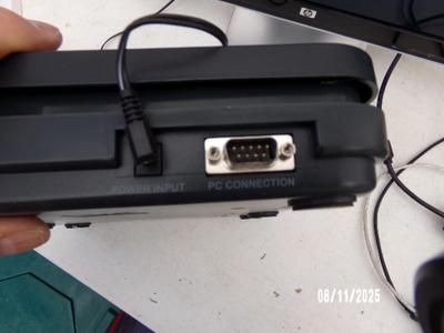 Royal rc40 digital office scale. Runs on batteries or AC power.
