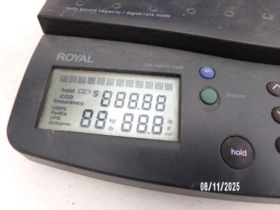 Royal rc40 digital office scale. Runs on batteries or AC power.