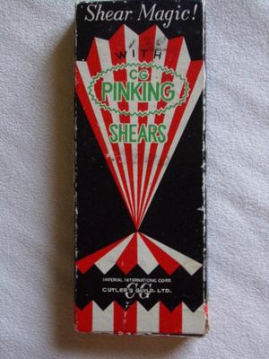 VTG/antique Like NEW IN BOX. Shear Magic! CG Pinking Shears.