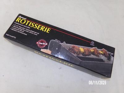 Grill Rotisserie Kit, Universal fit most ourdoor grills. W/instructions.LNIB
