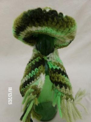 Hot Sauce bottle cover/cozy. Nicely crocheted 2 piece set for ANY bottle!