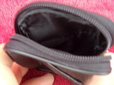 Mini change/card/ID purse w/belt loop. Zippered top pocket, more