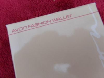 AVON Fashion Wallet. For cards, ID, cash, etc. Looks LNIB unused.