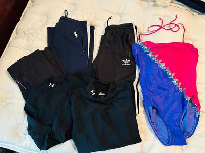 LADIES ACTIVE WEAR