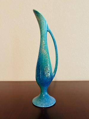 ROYAL HAEGER VASE NO. 4044