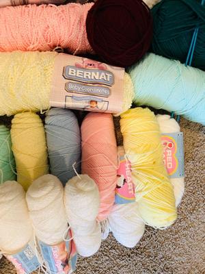 MANY SKEINS OF SUPER SOFT YARN