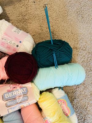 MANY SKEINS OF SUPER SOFT YARN