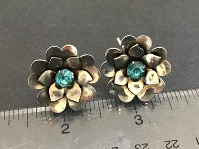Vintage Screw Back Earrings