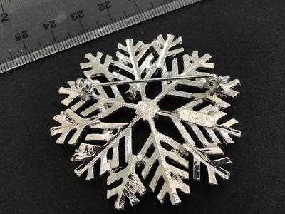 Eisenberg Ice Snowflake Brooch