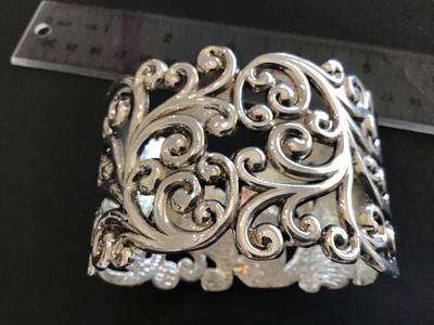 New Clamper Cuff Bracelet Fashion