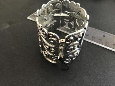 New Clamper Cuff Bracelet Fashion