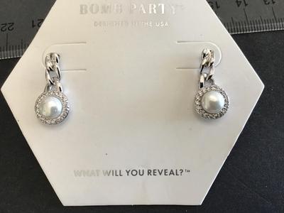 Simulated Pearl Rhodium Plating