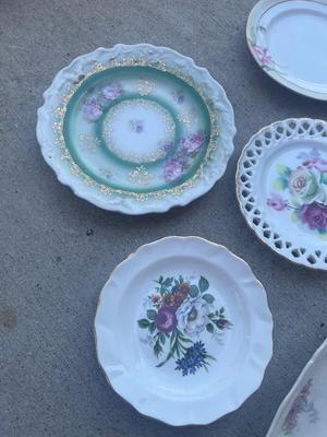 Sale Photo Thumbnail #514: Antique 1800's Porcelain Dish + Various Porcelain Dishes (Lot of 9)