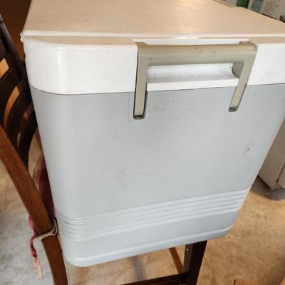 Igloo Koolmate Cooler Chest tested