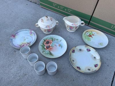 Sale Photo Thumbnail #622: Floral Mismatched Tea Service (Lot of 9)