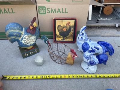 Sale Photo Thumbnail #721: Various Chicken and Rooster Decorations (Lot of 6)