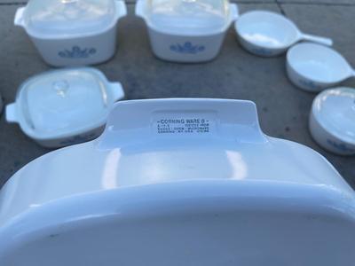 Sale Photo Thumbnail #738: Corning Ware "Blue Cornflower" Set (Set of 10). Great condition oven safe dishes, several with lids.