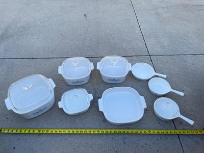 Sale Photo Thumbnail #734: Corning Ware "Blue Cornflower" Set (Set of 10). Great condition oven safe dishes, several with lids.
