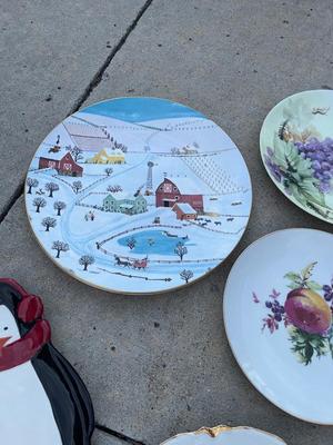 Sale Photo Thumbnail #764: Assorted Plates and Cups, Some Seasonal (Lot of 13)