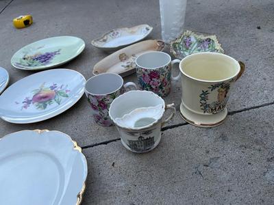 Sale Photo Thumbnail #768: Assorted Plates and Cups, Some Seasonal (Lot of 13)
