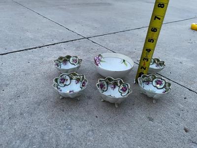 Sale Photo Thumbnail #779: Nippon Hand Painted Bowl Set (Set of 6). 5 Nippon bowls, 1 larger bowl that is not Nippon but fits with the set.