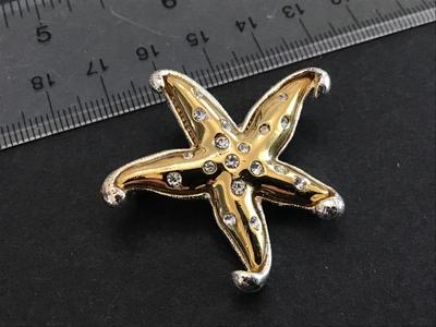 Gold Tone Rhinestone Starfish Brooch