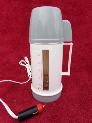 AUTO COFFEE MAKER & soup warmer. Plugs in to the cigar lighter